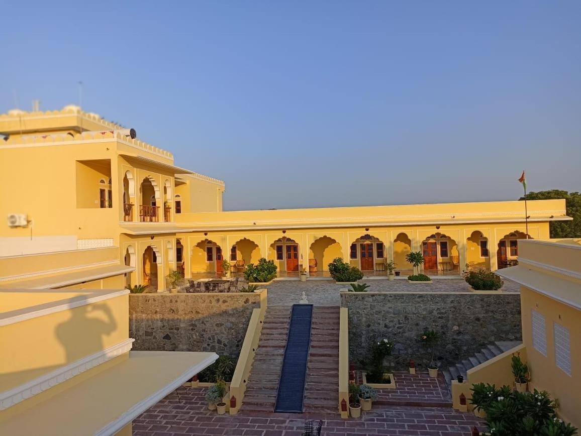 Fort Chabariya Kekri Exterior photo